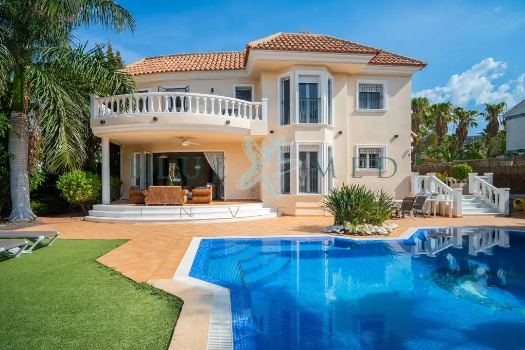 Villa con terrazza in vendita a Avenida del Oeste 1, imagen 11