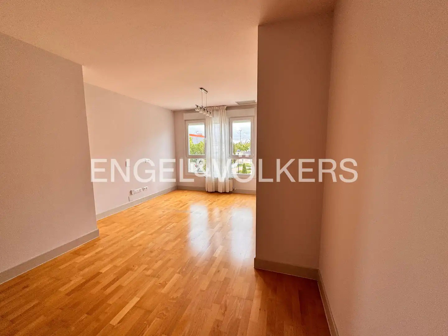 Flat for rent in Majadahonda  with Air Conditioner, Heating and Private garden