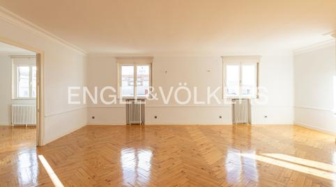 Photo 2 of Apartment to rent in Recoletos,  Madrid Capital