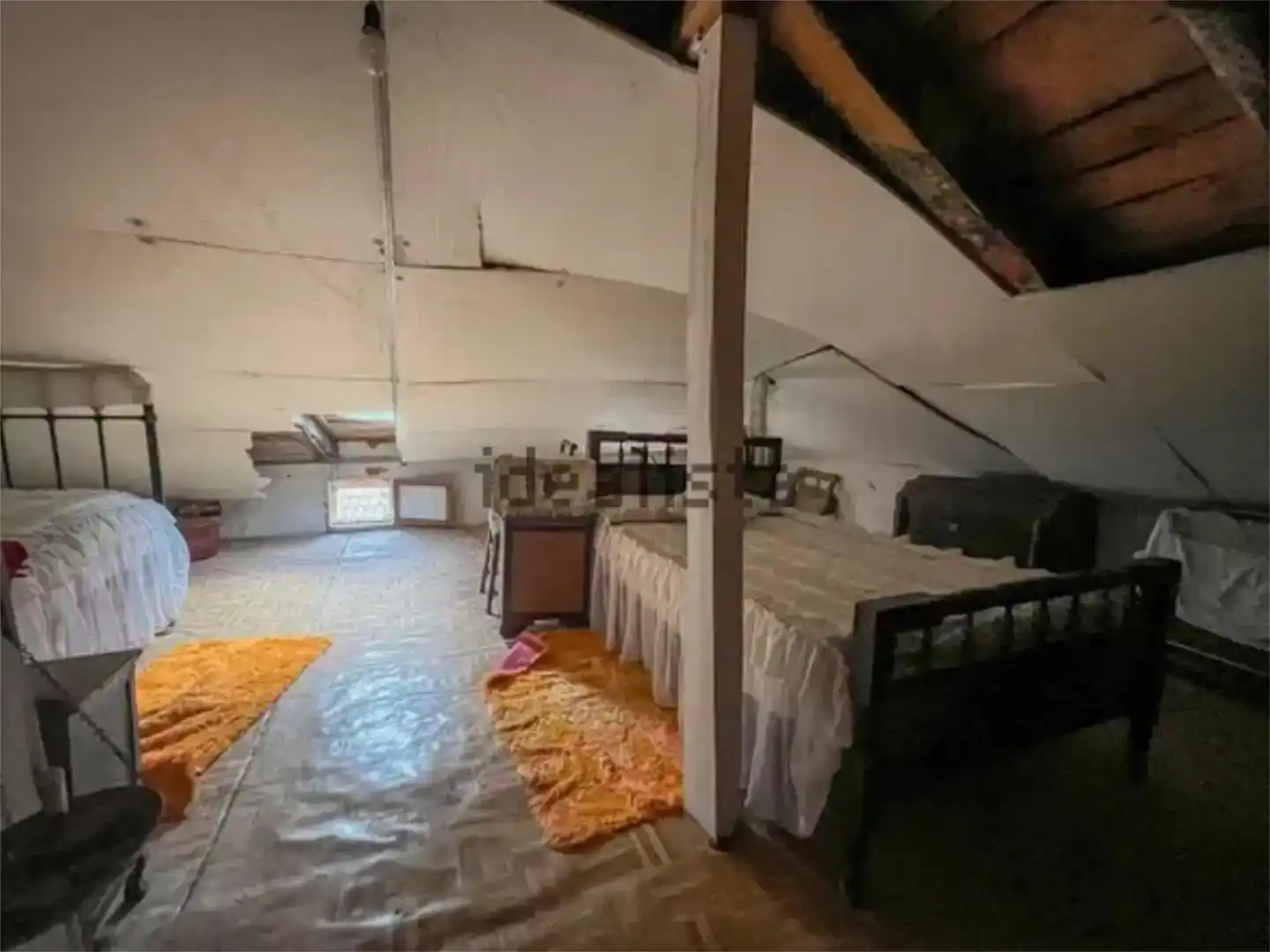 Casa adosada en venda en Encinas de Esgueva