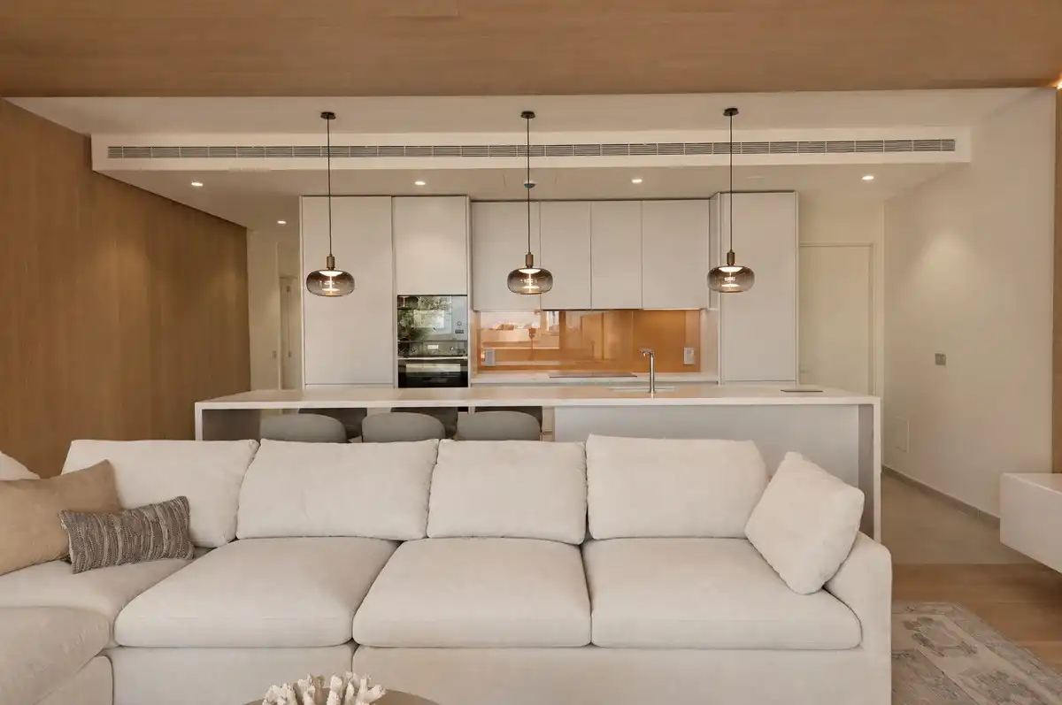 Wohnzimmer von Erdgeschoss zum Verkauf in Fuengirola mit Terrasse und Abstellraum