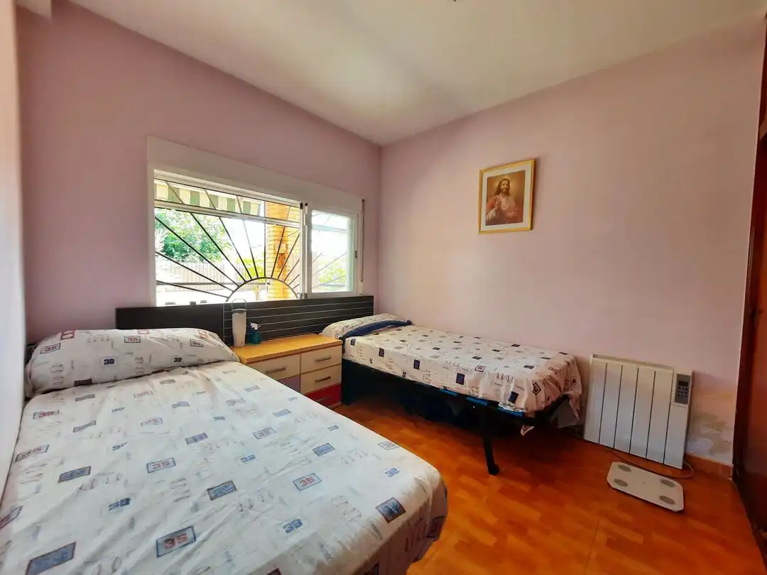 Habitación de Casa o chalet en venta en Escalona con Calefacción, Jardín privado y Trastero