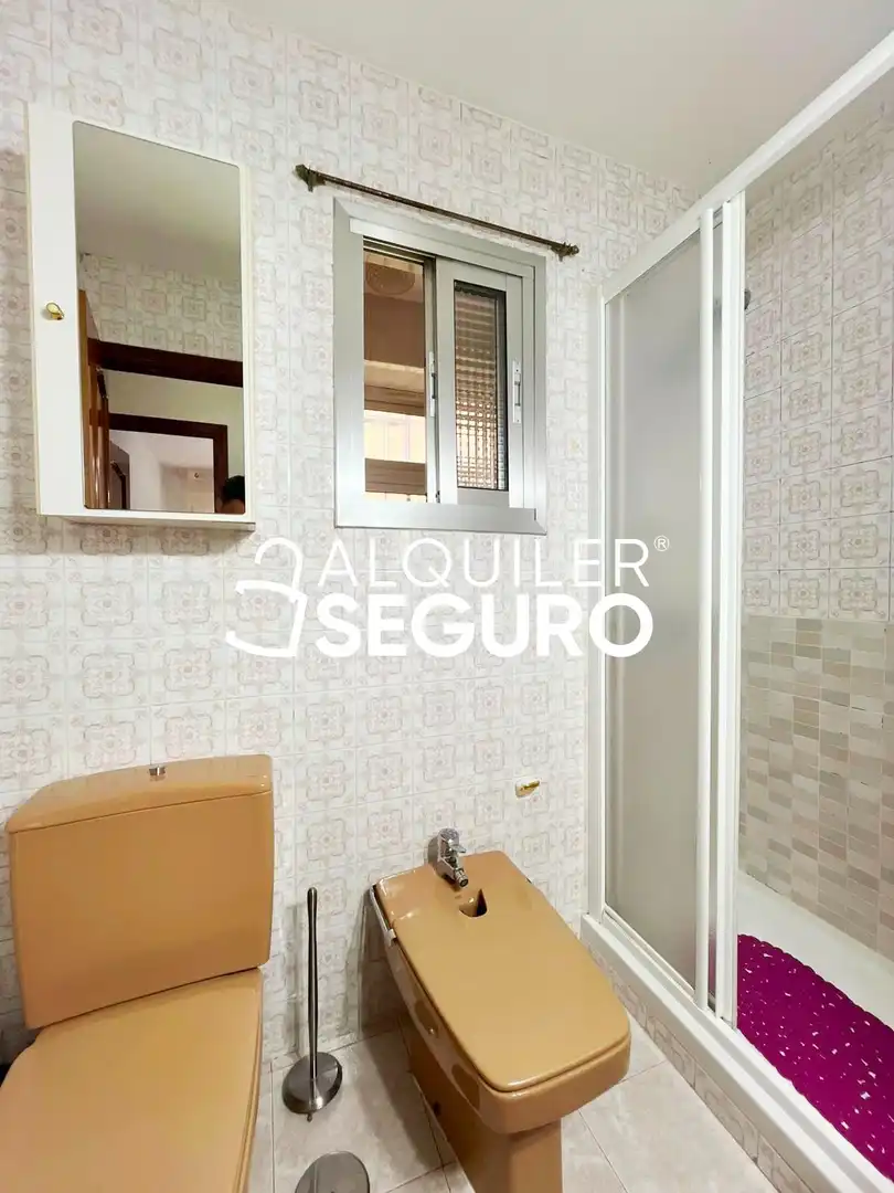 Wohnung zur Miete in Viñas, Veredillas