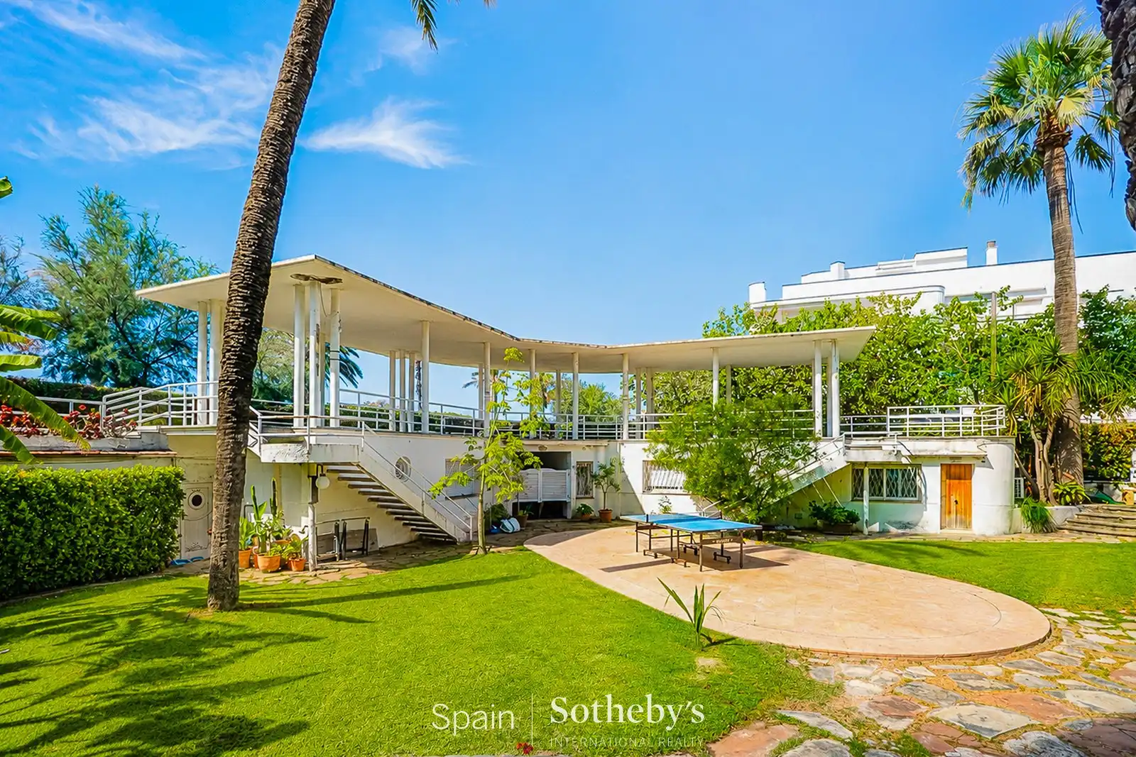 Vista exterior de Dúplex en venta en Sitges con Aire acondicionado, Calefacción y Terraza