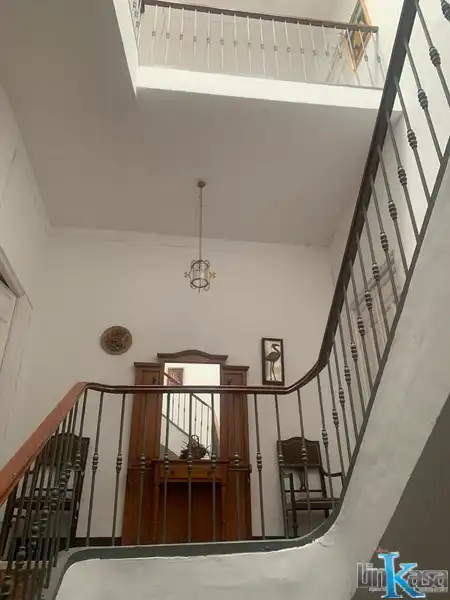 Casa o xalet en venda en Linares amb Terrassa i Balcó