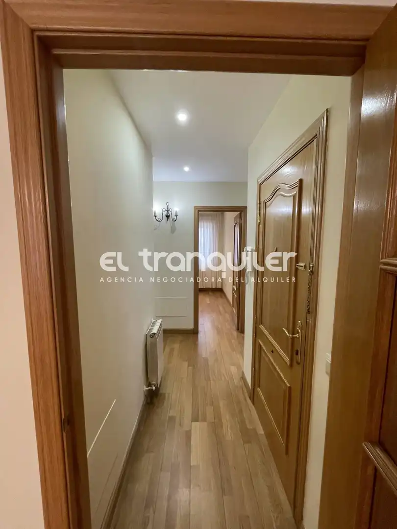 Appartamento con giardino in affitto a Calle Hospital, imagen 25