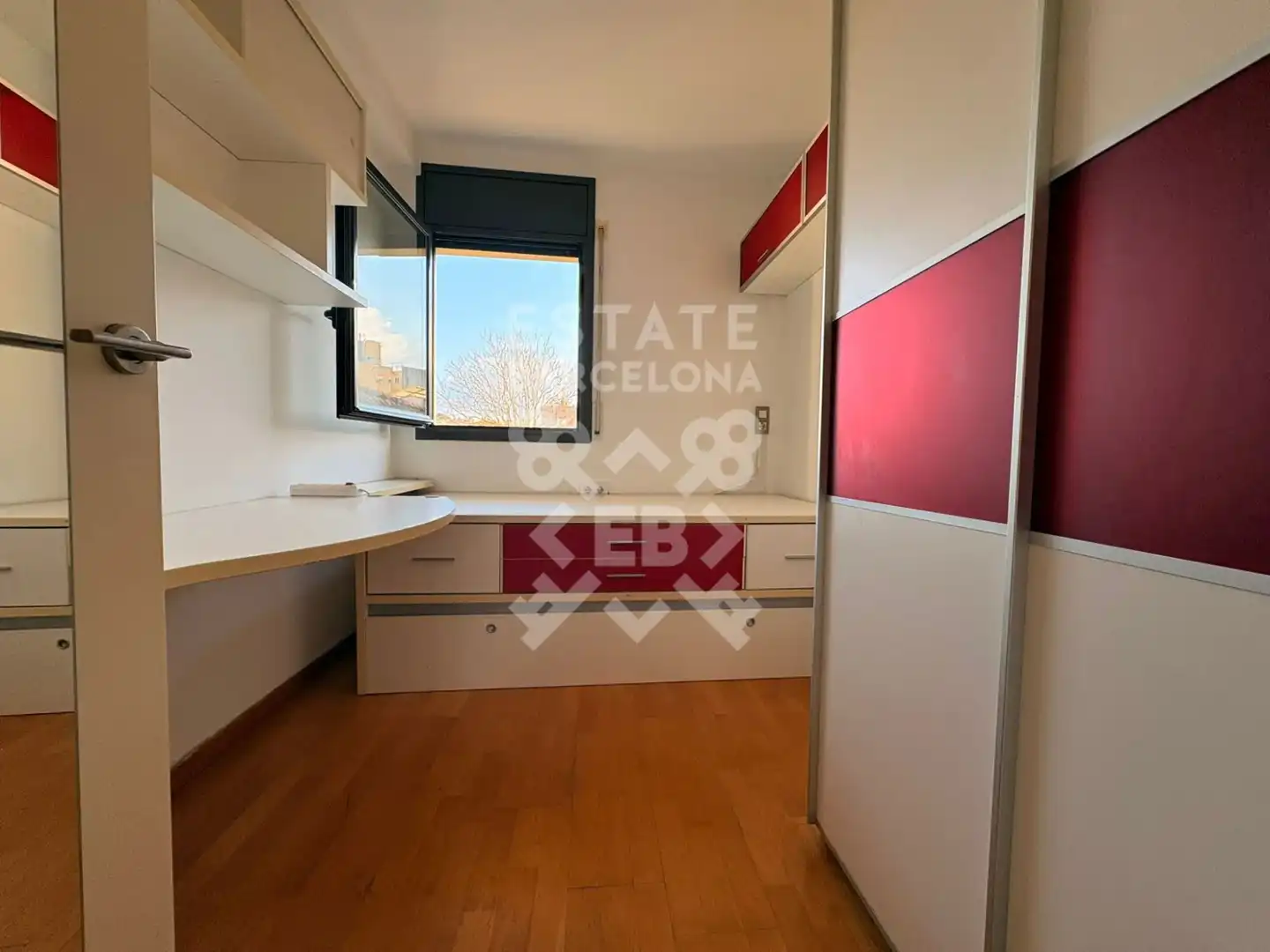 Bedroom of Flat for sale in Girona  with Heating and Balcony
