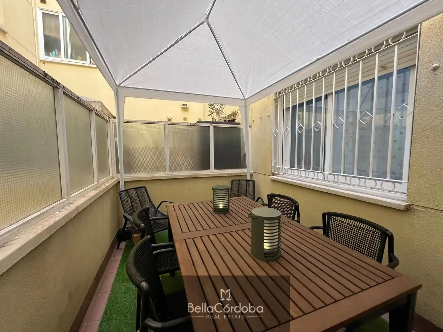 Terraza de Piso en venta en Córdoba con Aire acondicionado, Terraza y Trastero