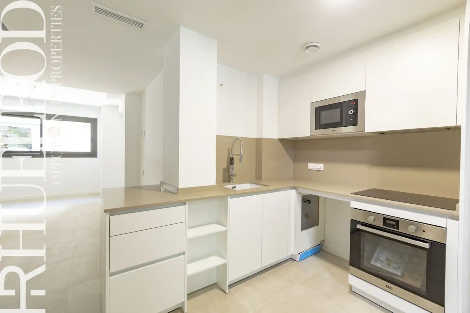 Cocina de Dúplex en venta en Badalona con Aire acondicionado, Calefacción y Parquet