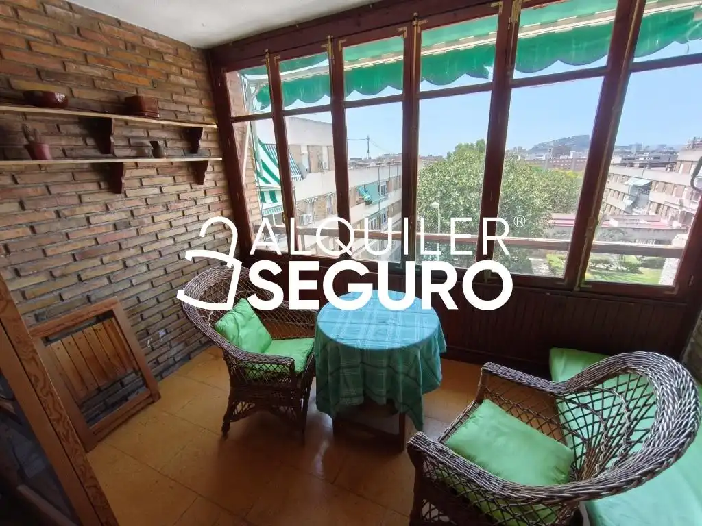 Flat for rent in Alicante / Alacant  with Heating, Terrace and Furnished