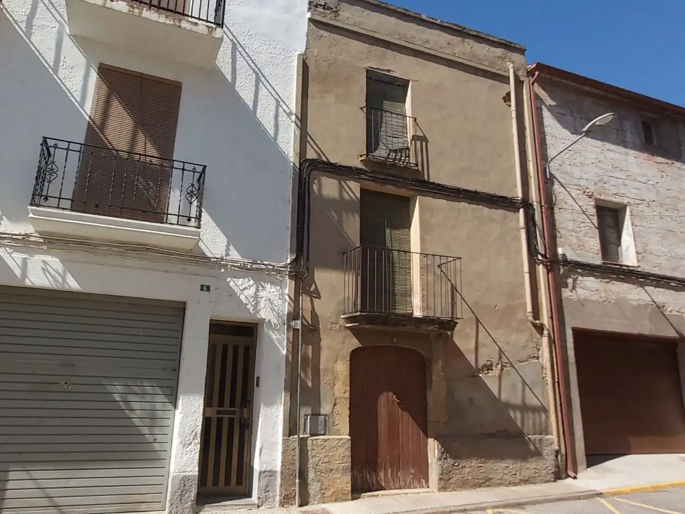 Casa con jardín en venta en Carrer del Camp 4
