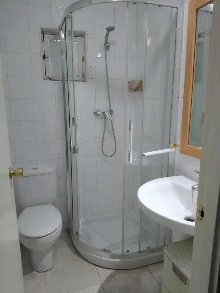 Local comercial en venda a Calle Sancho Ordoñez 3 24007 Leon, imagen 5