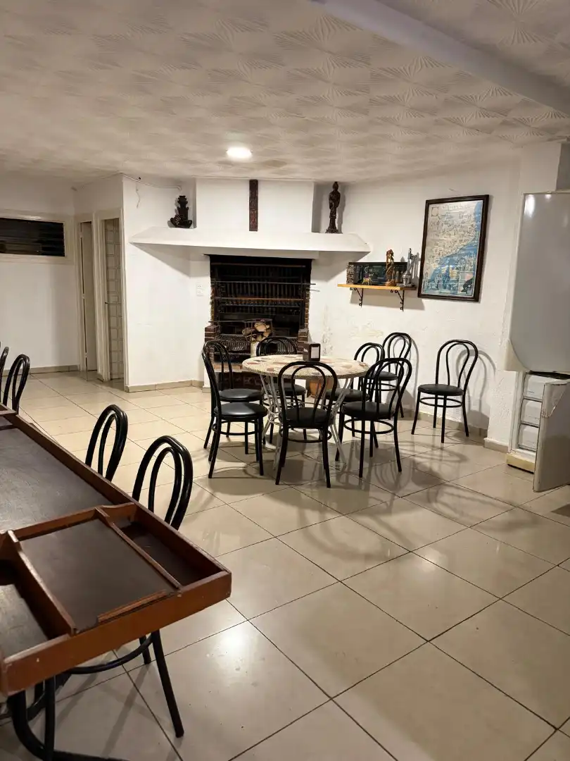 Business premises to rent in Carrer Veneçuela, imagen 2