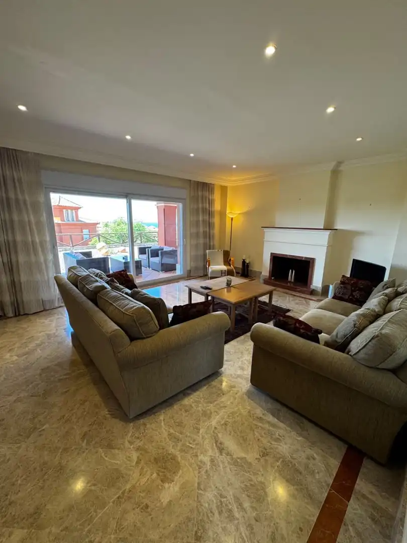Living room of Detached homes for rent in Marbella  with Air Conditioner, Terrace and Swimming Pool