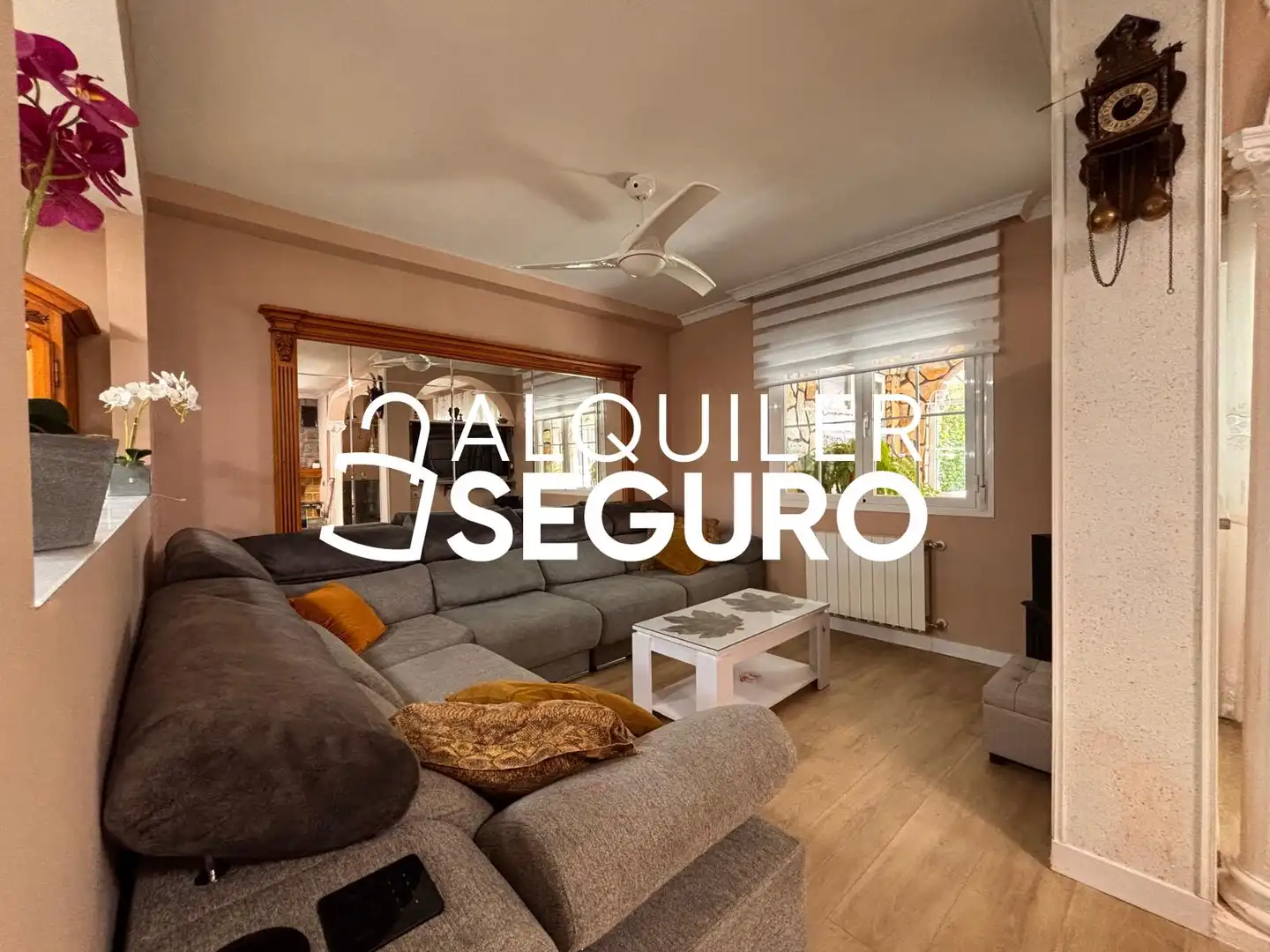 Sala d'estar de Casa o xalet de lloguer en Rivas-Vaciamadrid amb Aire condicionat, Calefacció i Terrassa