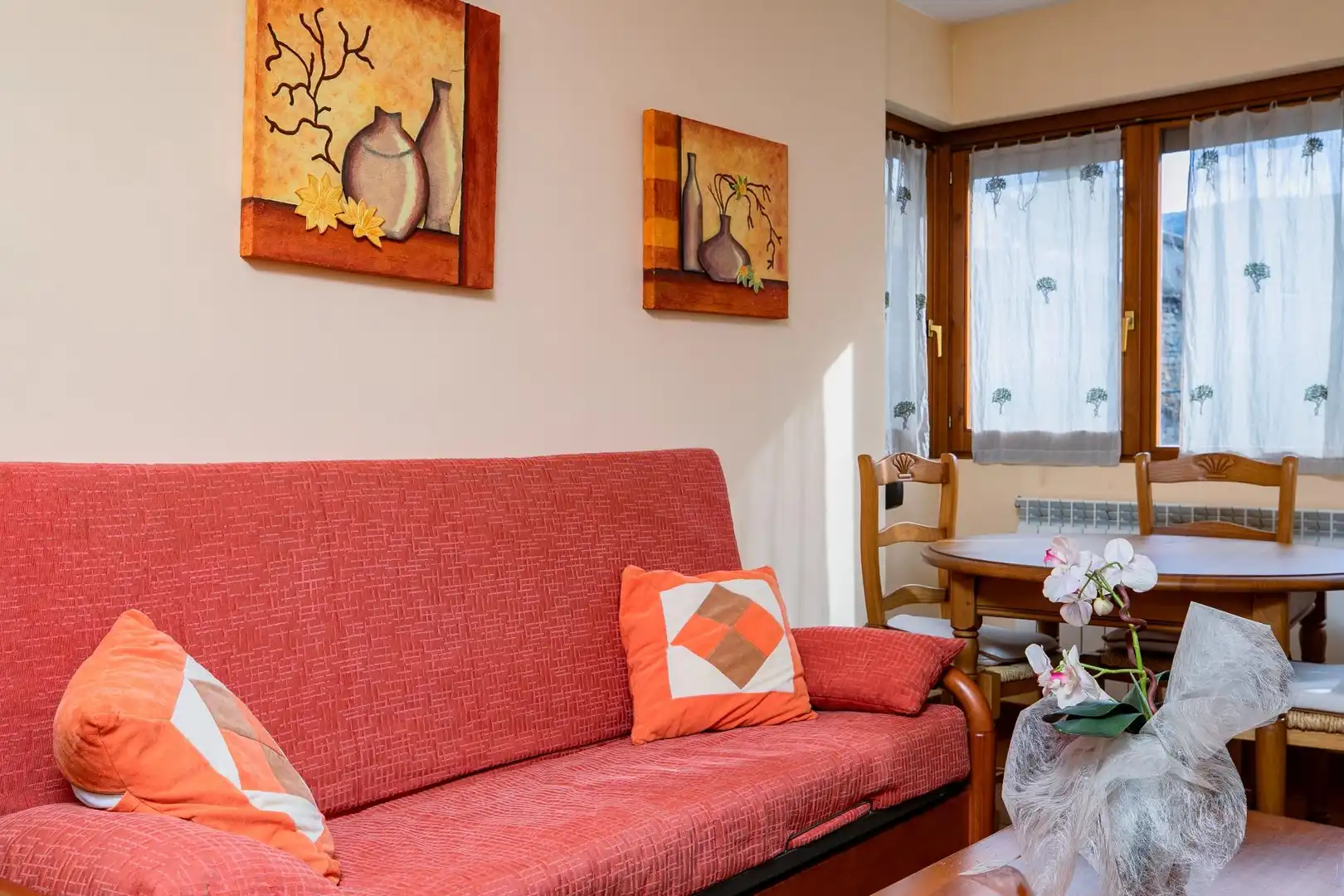 Living room of Flat for sale in Biescas  with Heating and Furnished