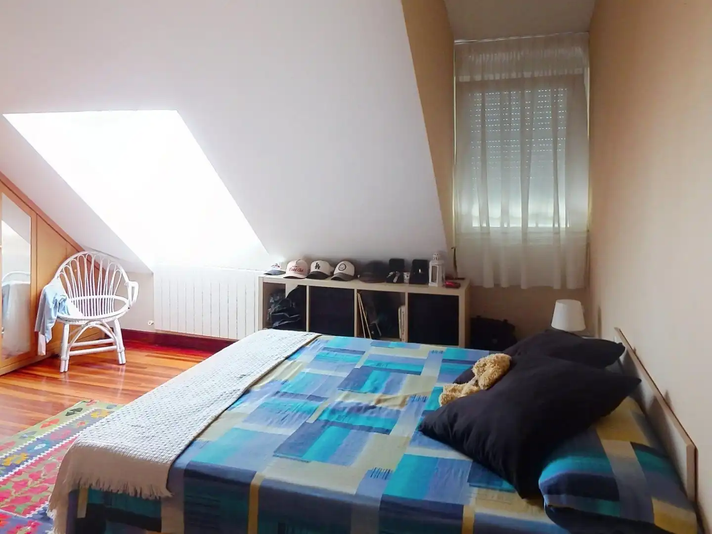 Habitación de Finca rústica en venta en Santander con Calefacción y Amueblado