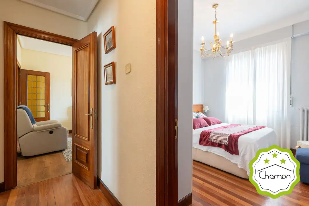 Bedroom of Flat for sale in Bilbao   with Heating and Balcony