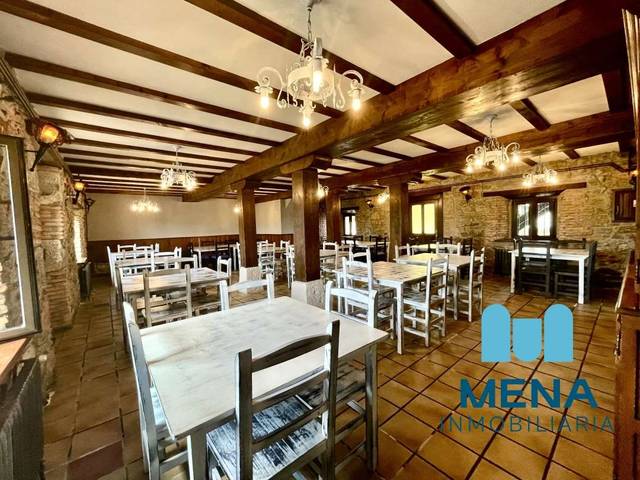 Casa-chalet en Alquiler en Maoño -  Azoños