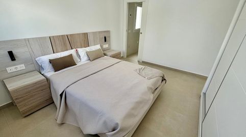 Villa de 3 dormitorios y 2 baños con piscina y jardín en Benijofar, imagen 3