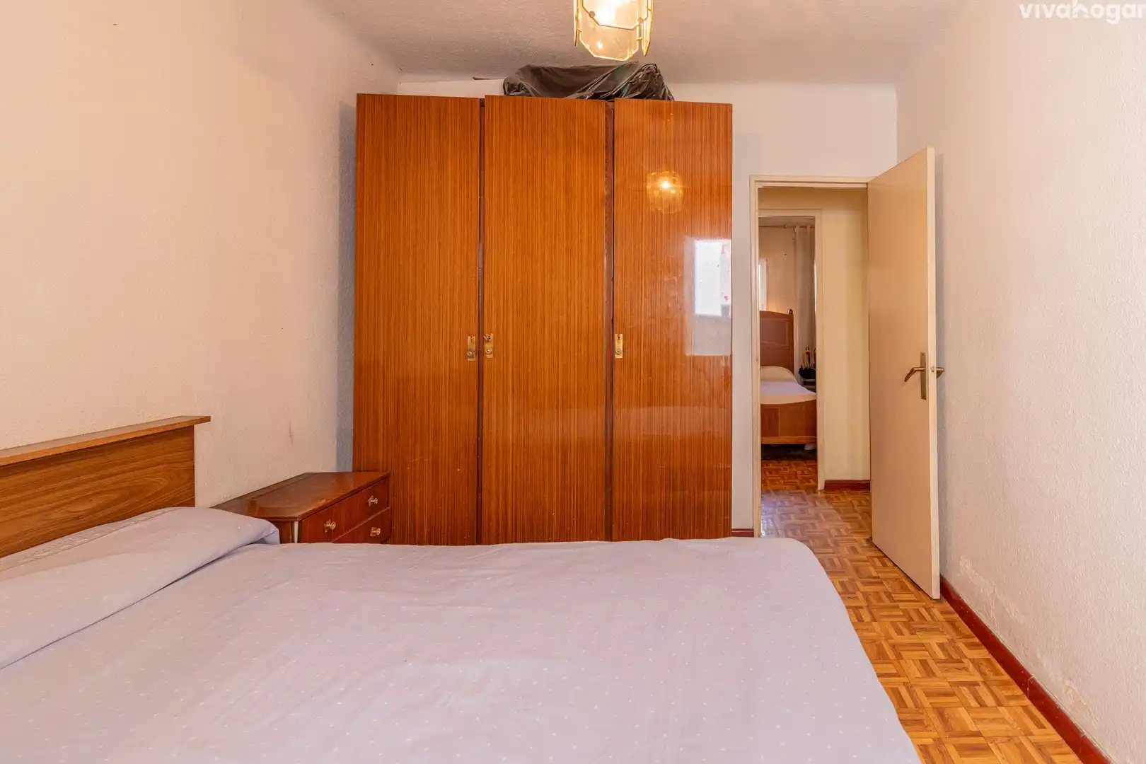Habitación de Piso en venta en Madrid con Terraza