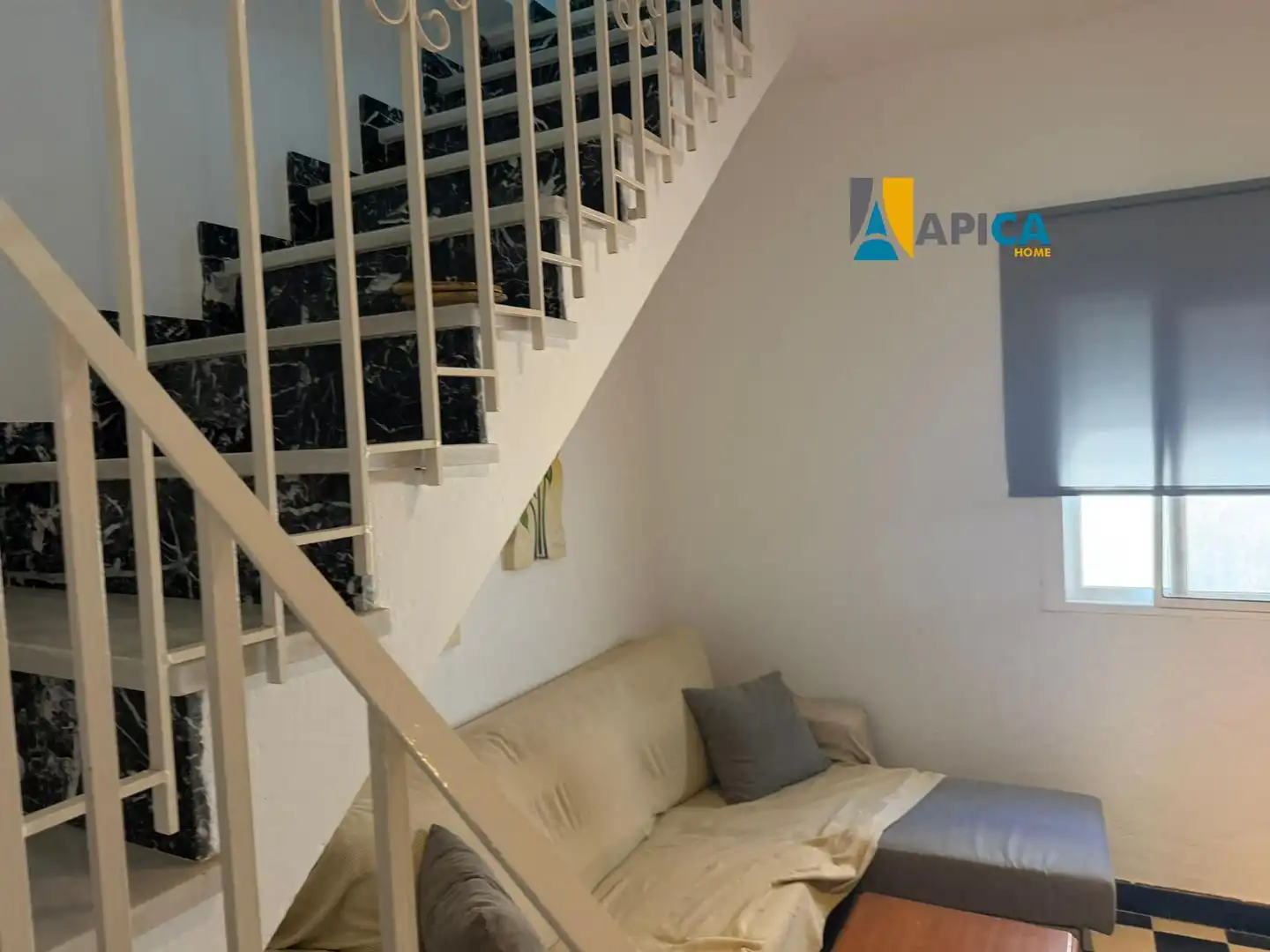 Sala d'estar de Casa o xalet en venda en Barbate amb Terrassa i Moblat
