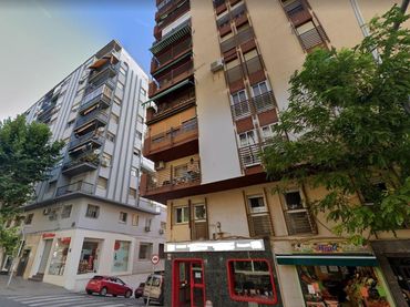 Locale commerciale in vendita a Peñamefecit - Avda Barcelona