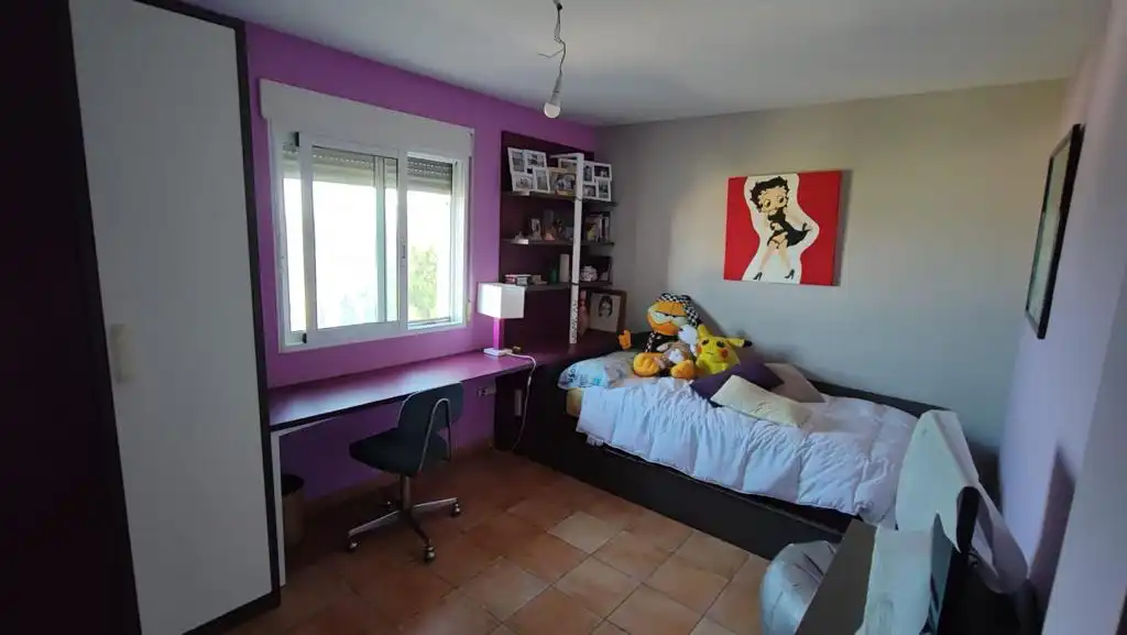 Habitación de Casa o chalet en venta en Oliva con Jardín privado, Terraza y Amueblado