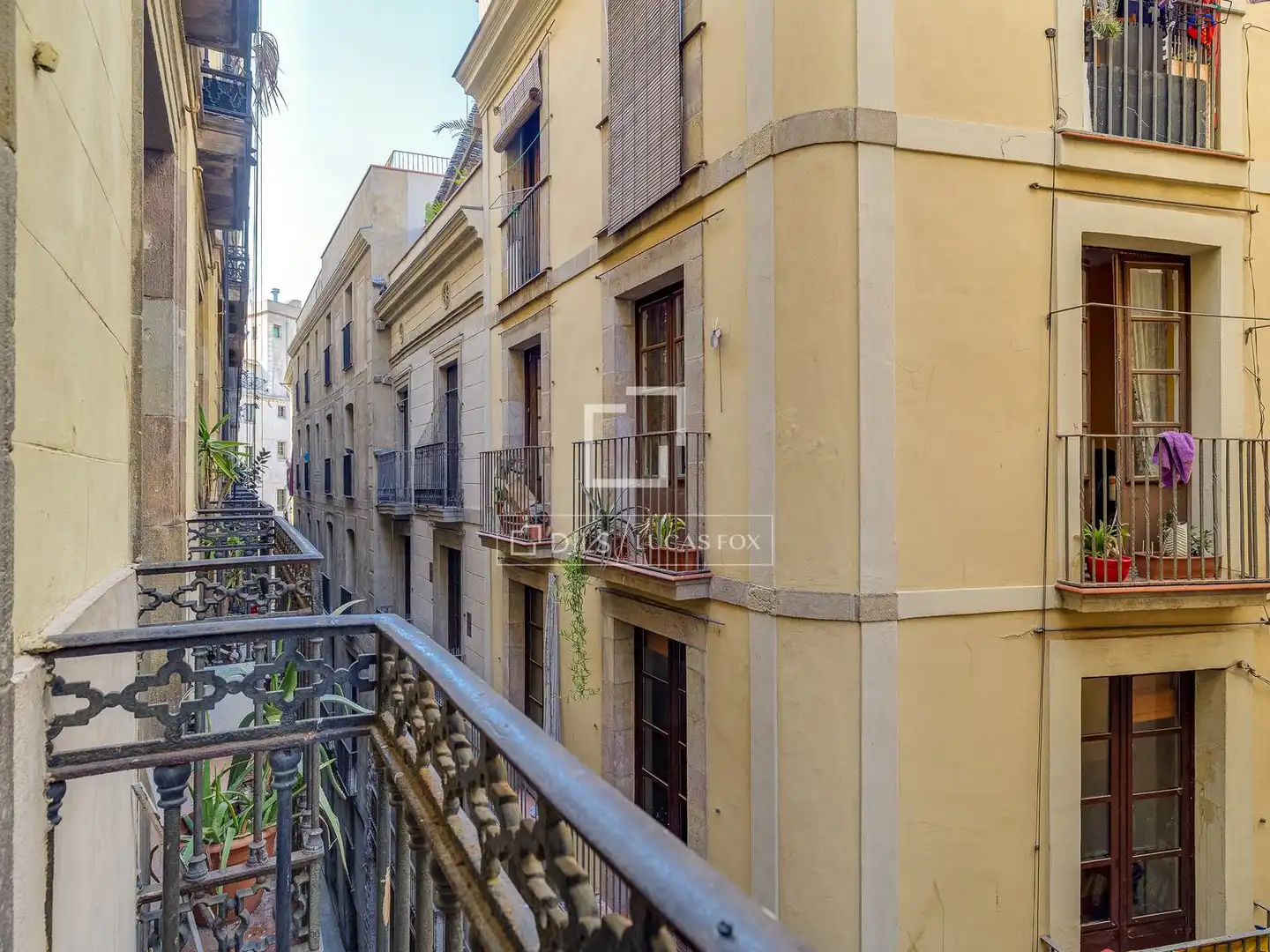 Außenansicht von Wohnung zum Verkauf in Barcelona mit Klimaanlage, Heizung und Parkett