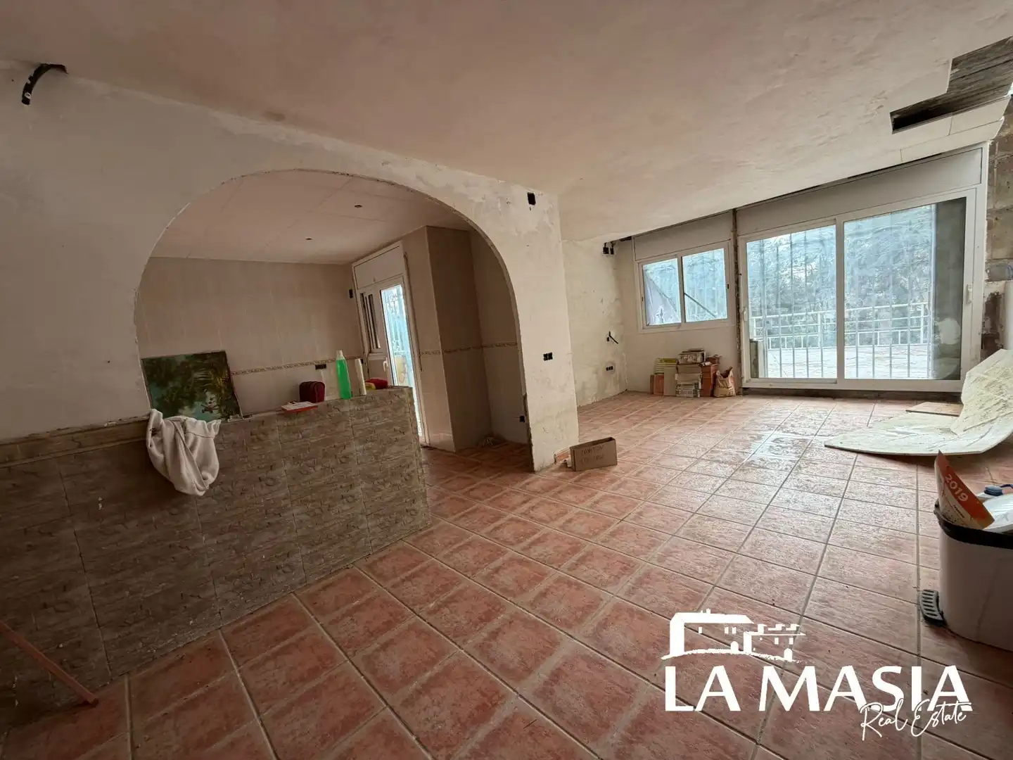 Vista exterior de Casa o chalet en venta en Canyelles con Jardín privado