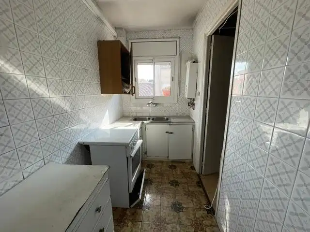 Kitchen of Flat for sale in Ponent