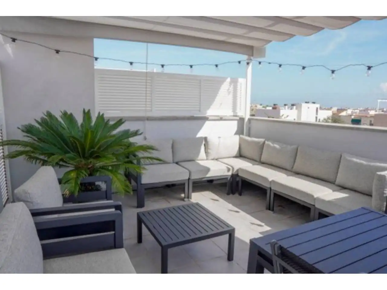 Flat for rent in Calle de les pinyes, 4, Marítim