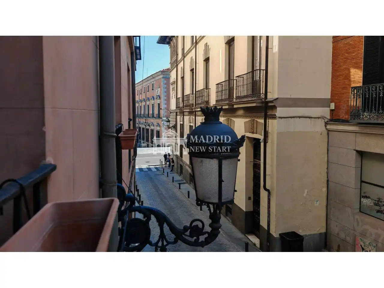 Vista exterior de Pis de lloguer en Madrid amb Aire condicionat, Calefacció i Parquet