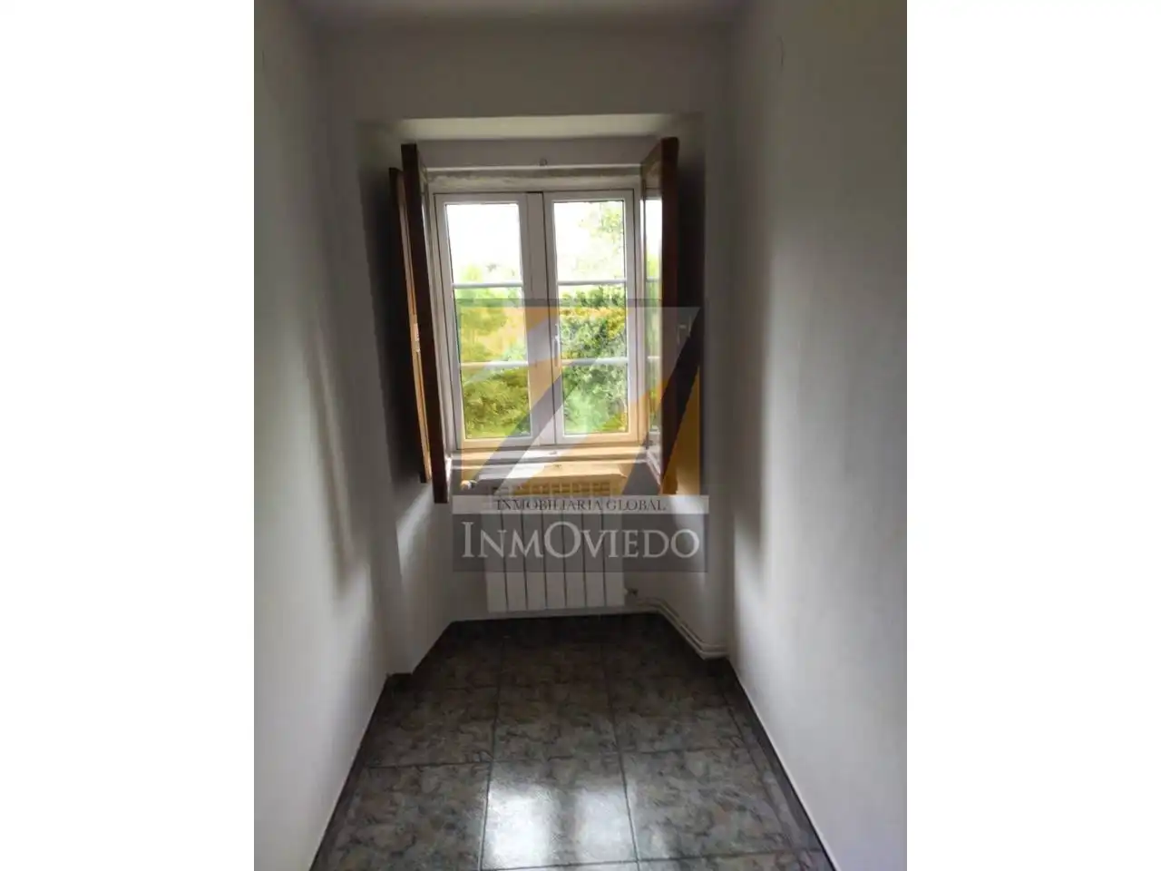 Dormitori de Casa o xalet en venda en Cospeito amb Calefacció, Jardí privat i Parquet