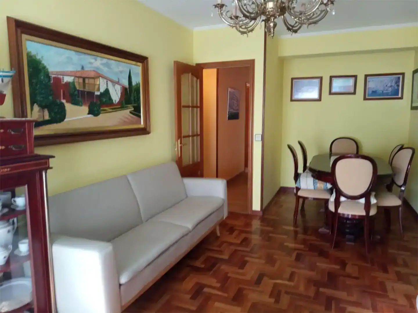 Sala de estar de Piso de alquiler en Ares, A Coruña