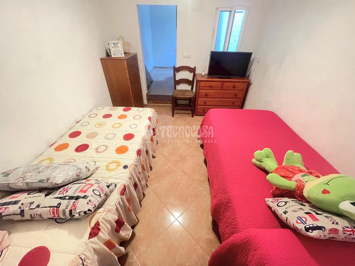 Casa adosada en venta en Valle de Abdalajís con Terraza, Amueblado y Balcón