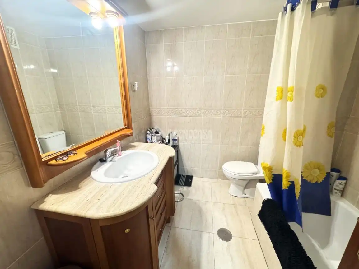 Habitación de Piso en venta en Alcalá de Henares con Aire acondicionado y Calefacción
