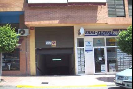 Garaje en Alquiler en Av Pais Valenciano (Edificio Centro)  en Pueblo - Urbanizaciones