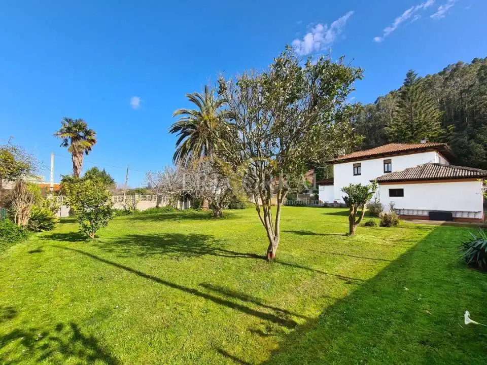 Casa o chalet en venta en Calle de Palacio Valdés, Ribadesella