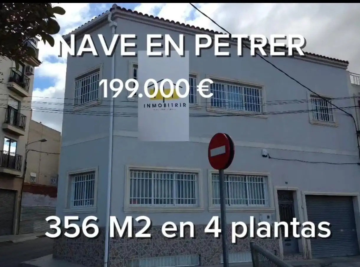 Nave industrial in vendita a Petrer