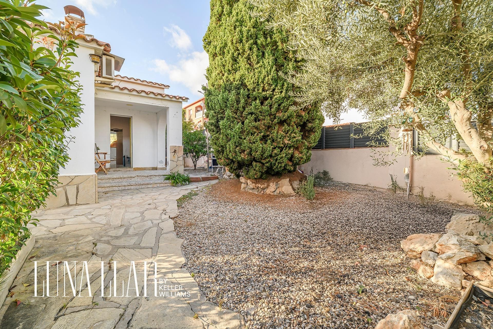 Vista exterior de Casa o chalet en venta en Viladecans