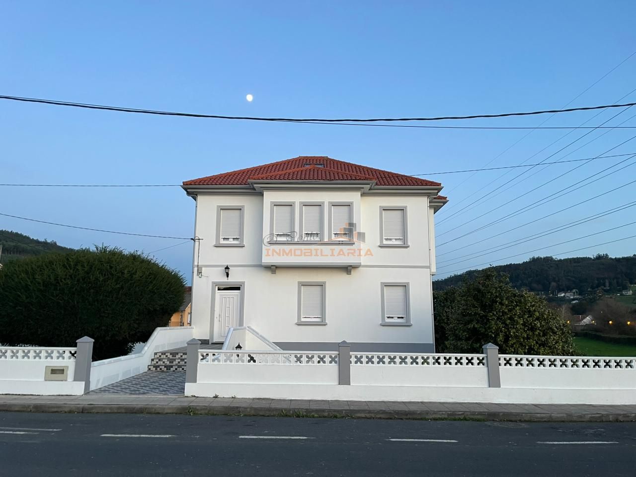 Vista exterior de Casa o xalet en venda en Neda amb Calefacció, Jardí privat i Traster