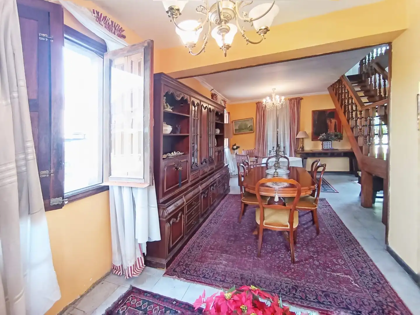 Comedor de Casa o chalet en venta en Pontevedra Capital  con Calefacción, Jardín privado y Terraza