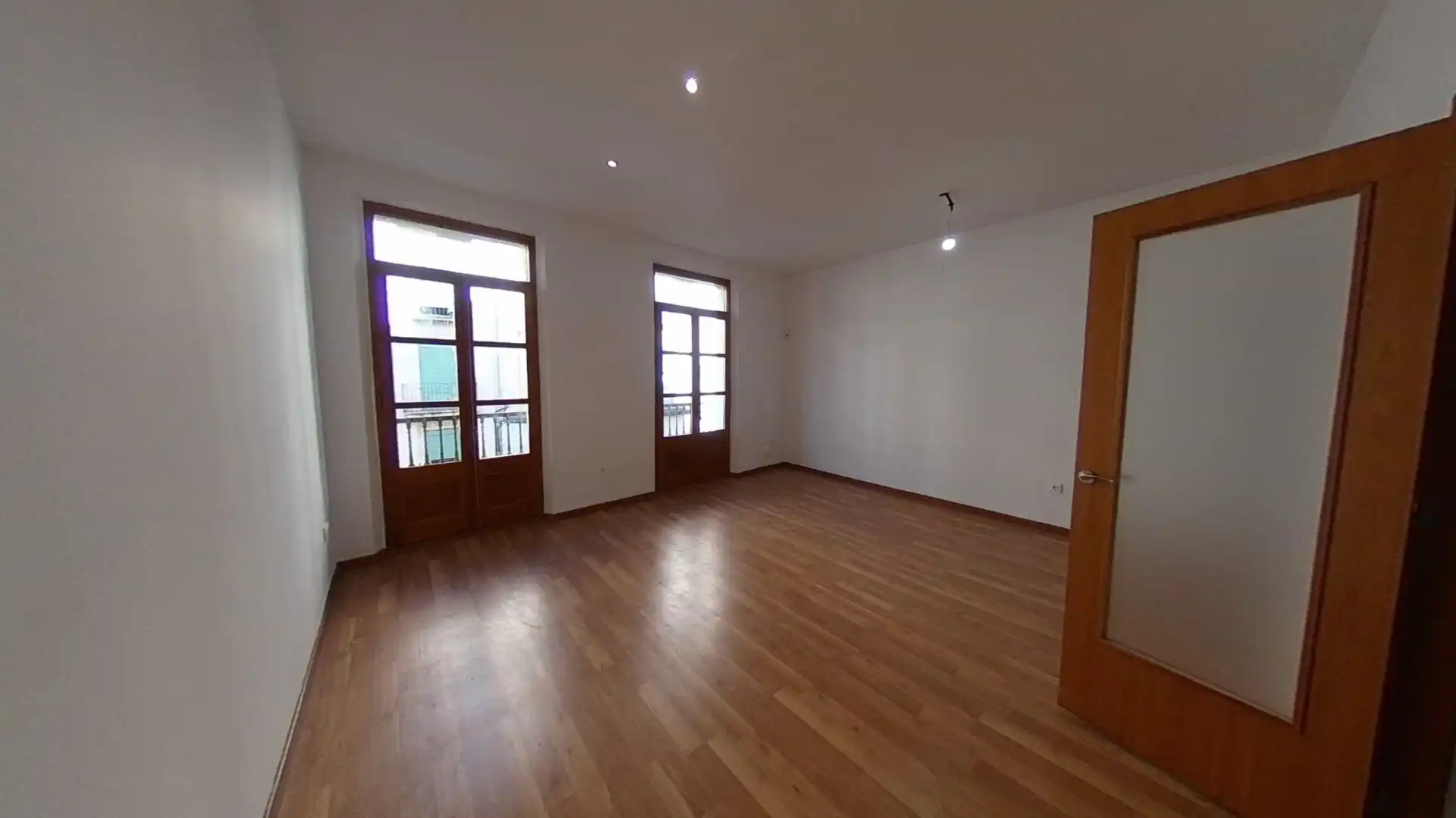 Flat with terrace for sale in Carrer de la Unió 36