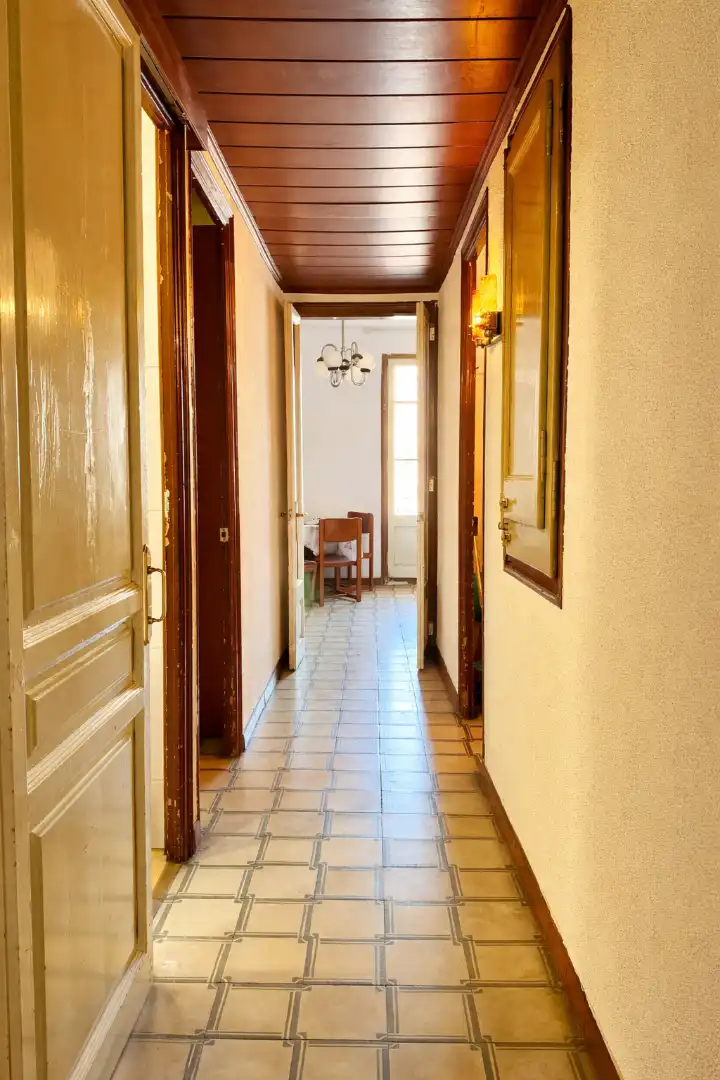 Piso en venta en Barcelona con Balcón