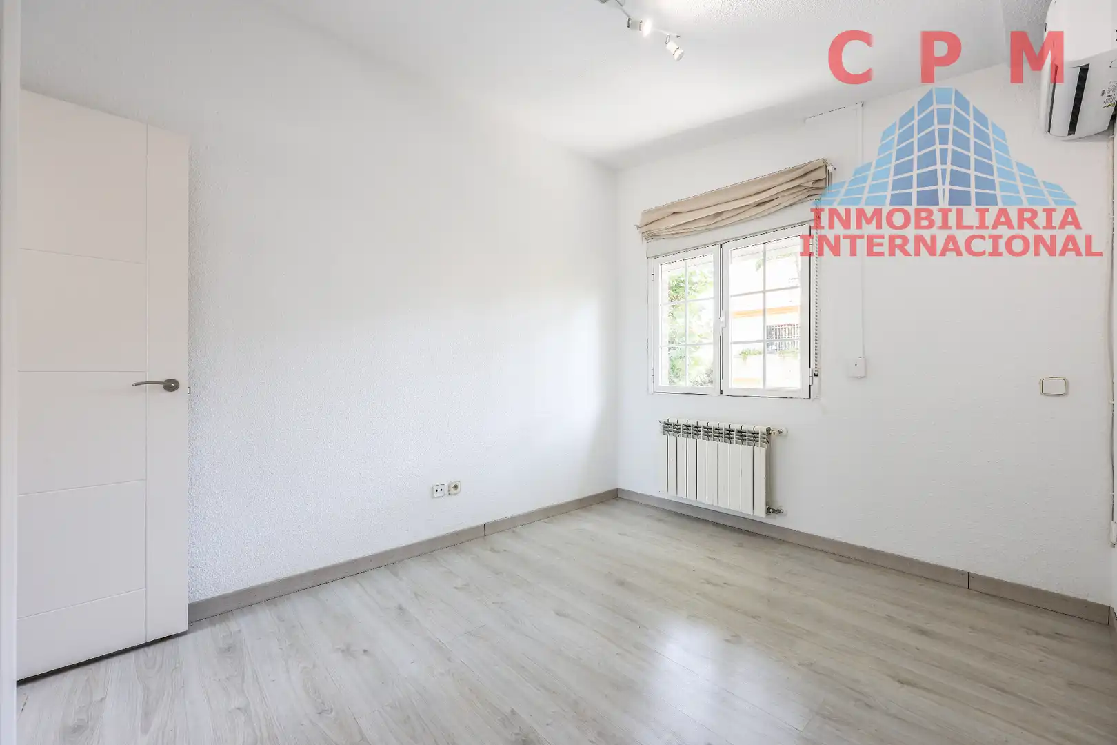 Schlafzimmer von Haus oder Chalet zur Miete in Pozuelo de Alarcón mit Klimaanlage, Heizung und Privatgarten
