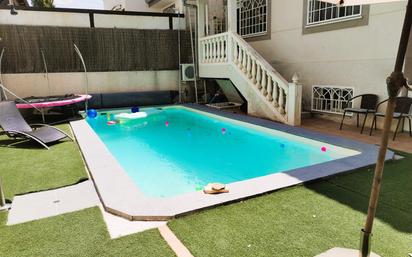 Swimming pool of Single-family semi-detached for sale in Arganda del Rey  with Air Conditioner, Terrace and Swimming Pool