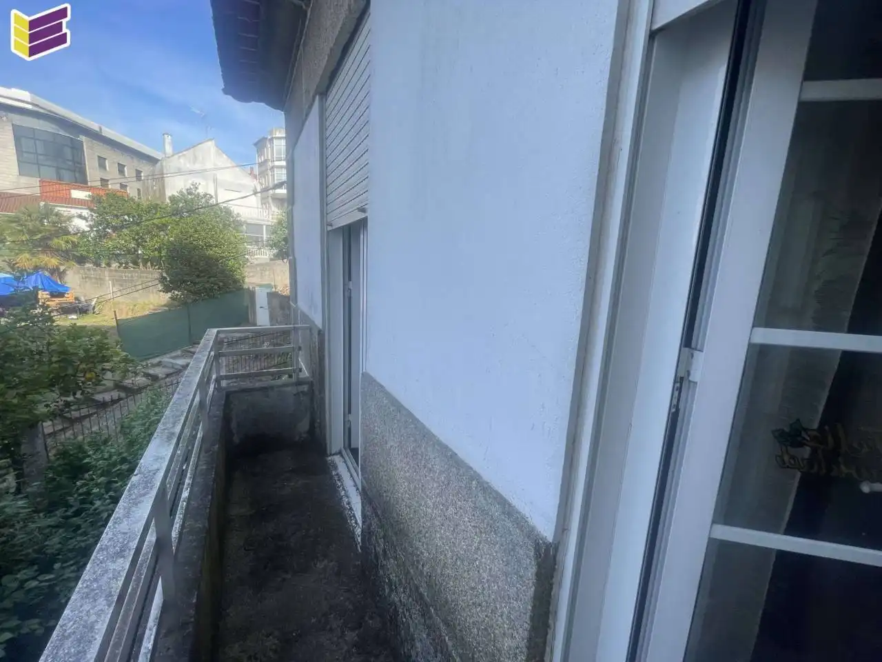 Vista exterior de Casa o xalet en venda en Vigo  amb Calefacció, Jardí privat i Terrassa