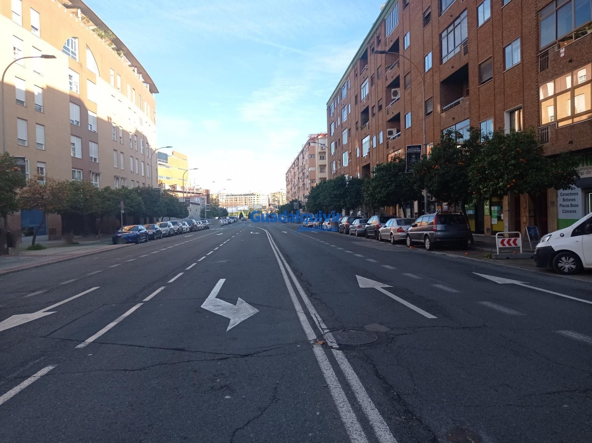 Vista exterior de Pis en venda en  Sevilla Capital amb Aire condicionat, Terrassa i Traster