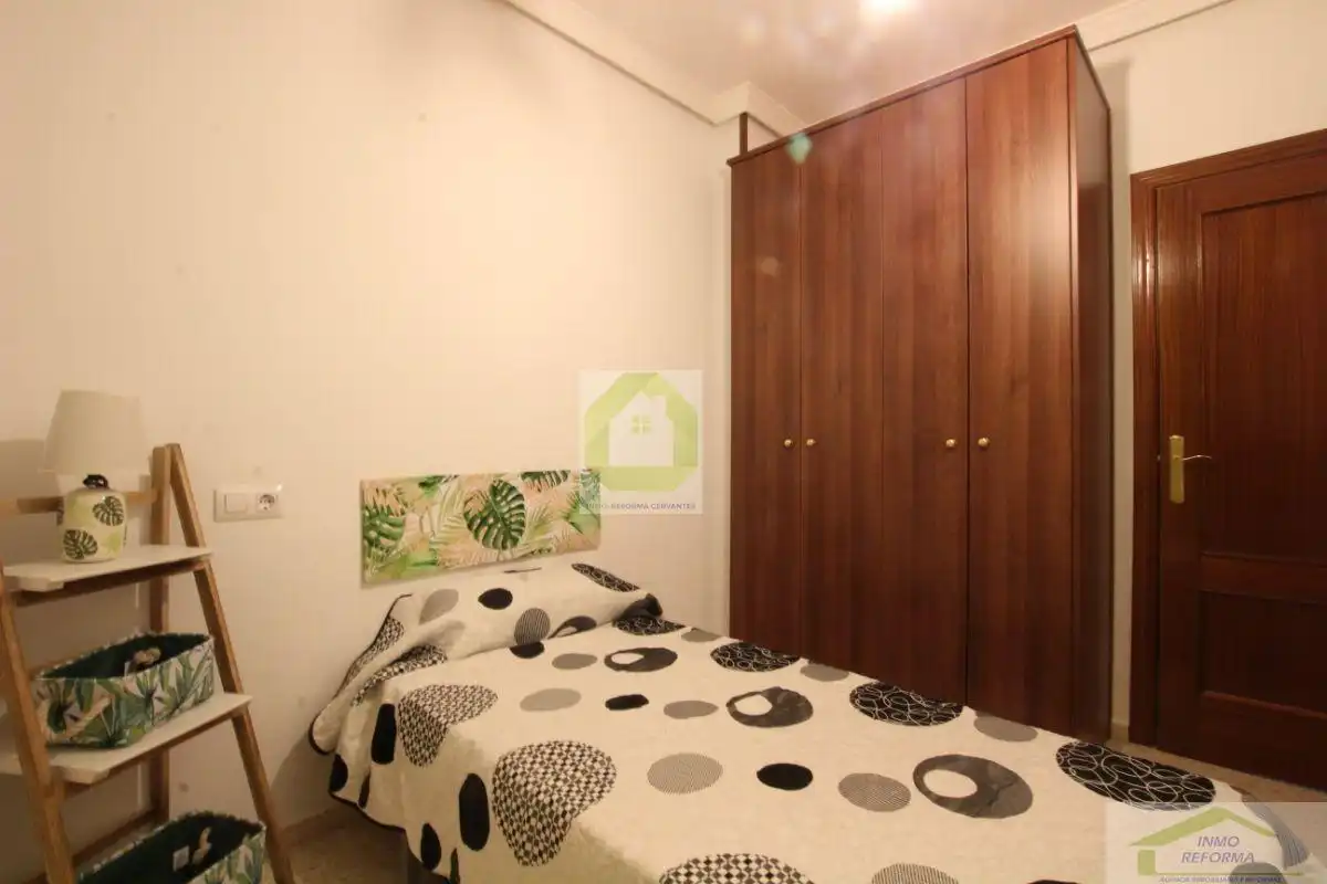 Bedroom of Flat for sale in Armilla  with Air Conditioner, Storage room and Balcony